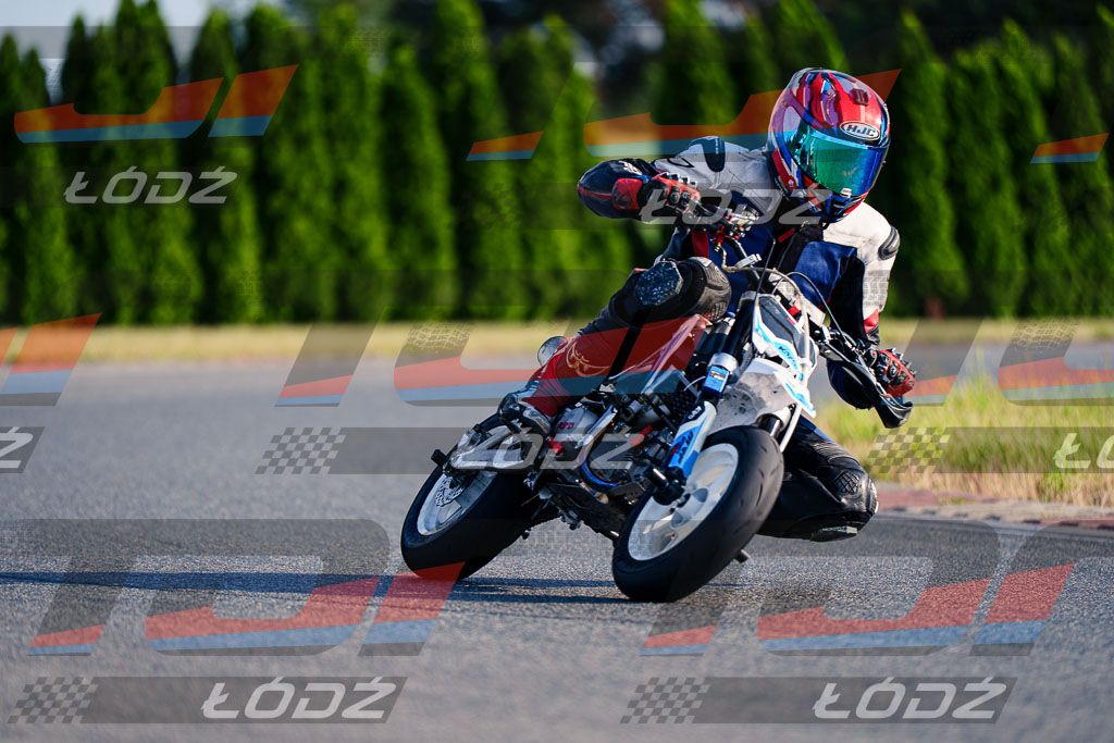 25.06.20 TM-2736.jpg