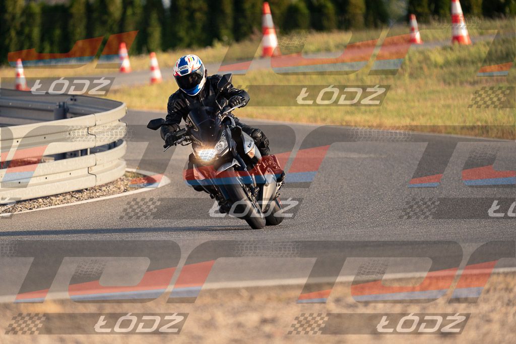 26.09.12 TM-4018.jpg