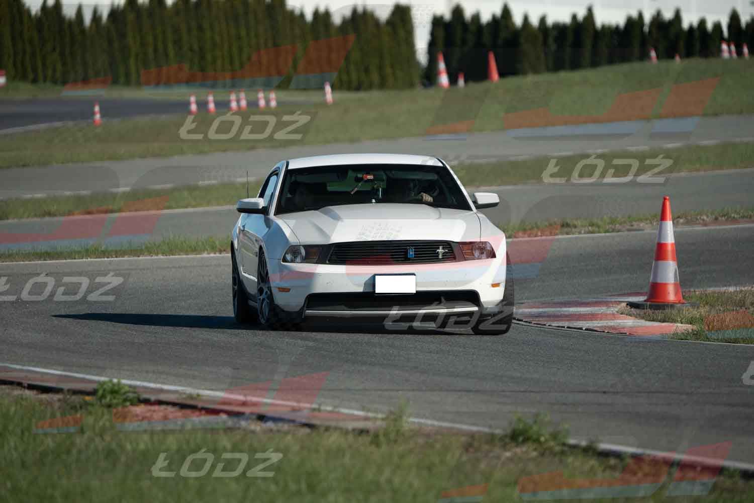 010526TDauto-56.jpg