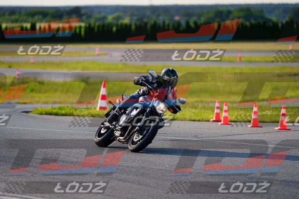 25.06.20 TM-5022.jpg