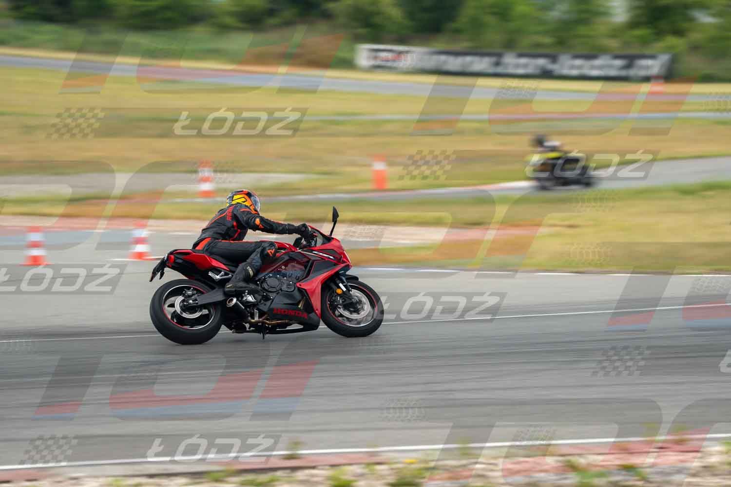 010626TDmoto-158.jpg