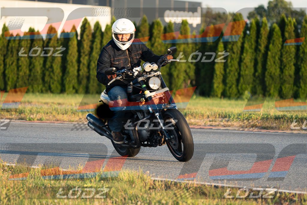 26.09.06 TM-2662.jpg