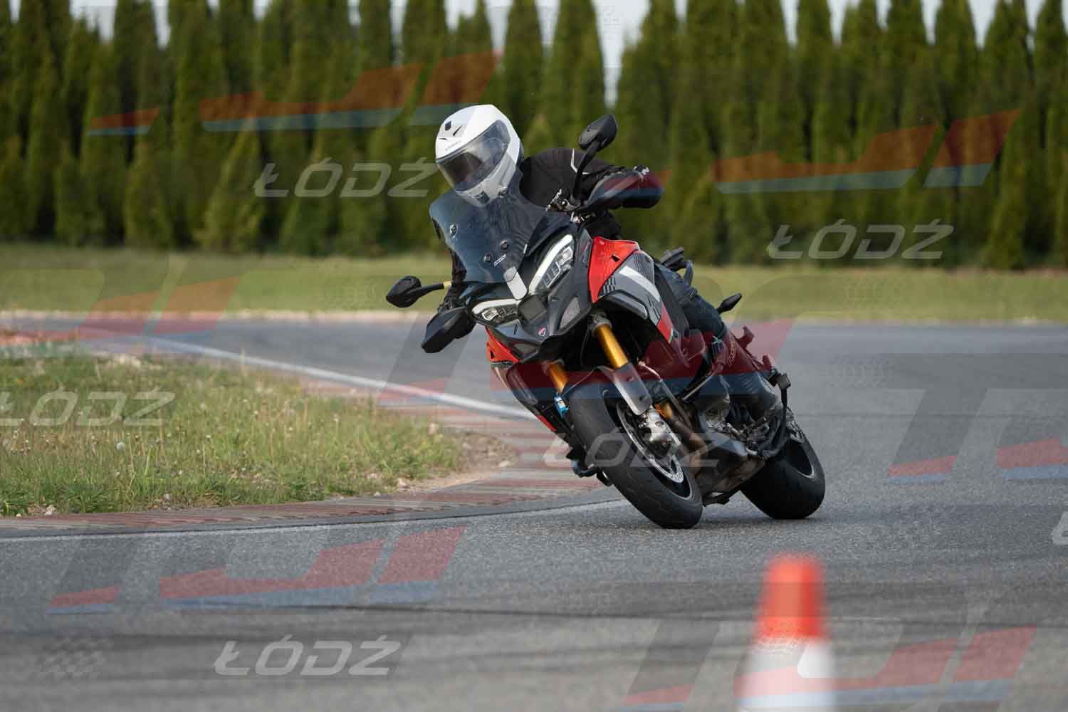 040526trackday-119.jpg
