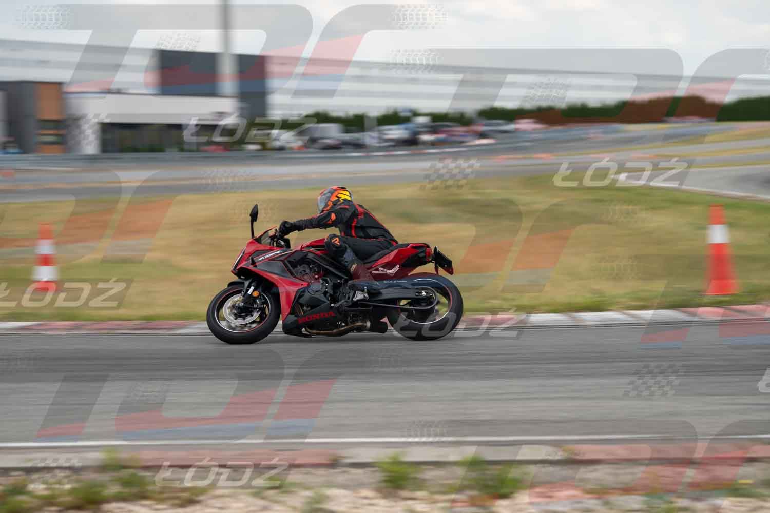010626TDmoto-167.jpg