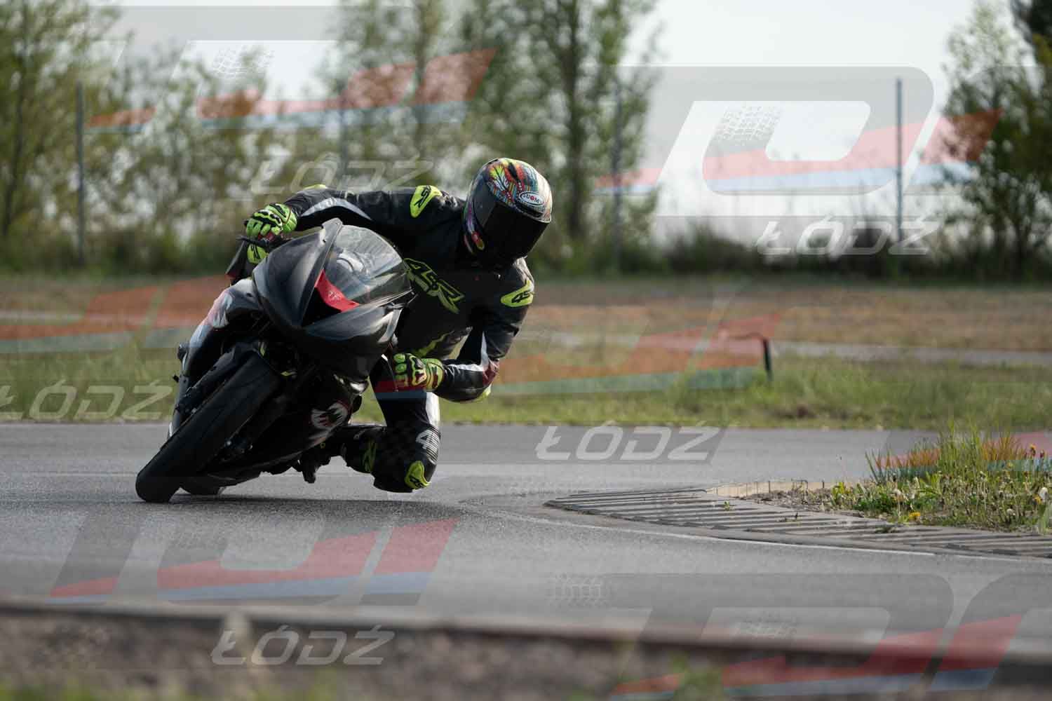 040526trackday-206.jpg