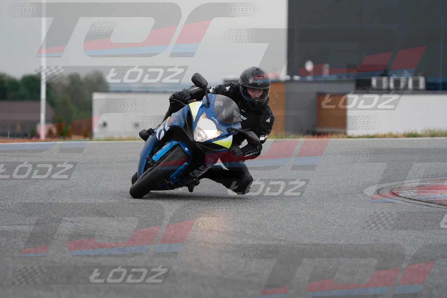 110726trackday (52 of 142).jpg