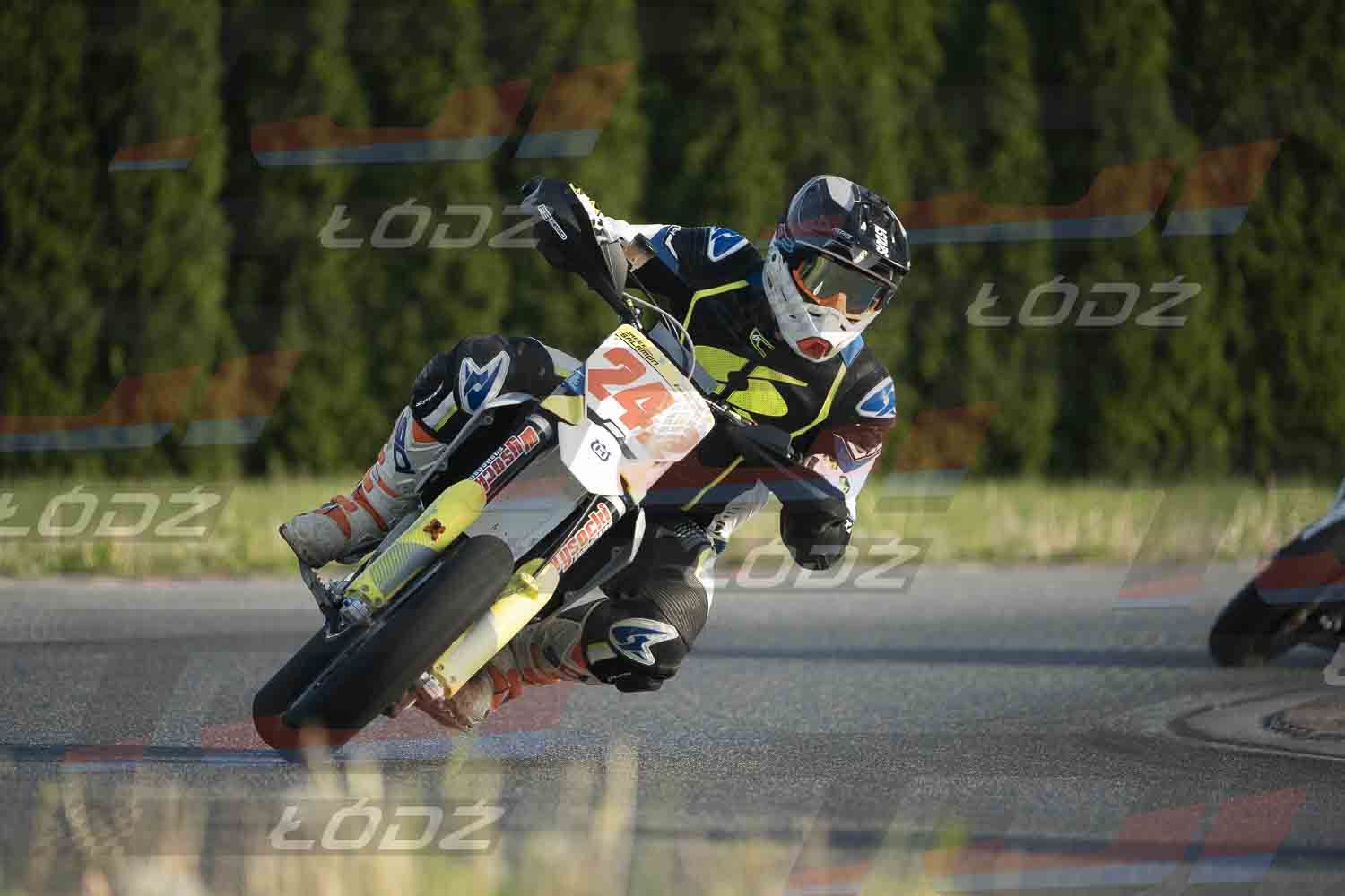 010525TDmoto (78).jpg