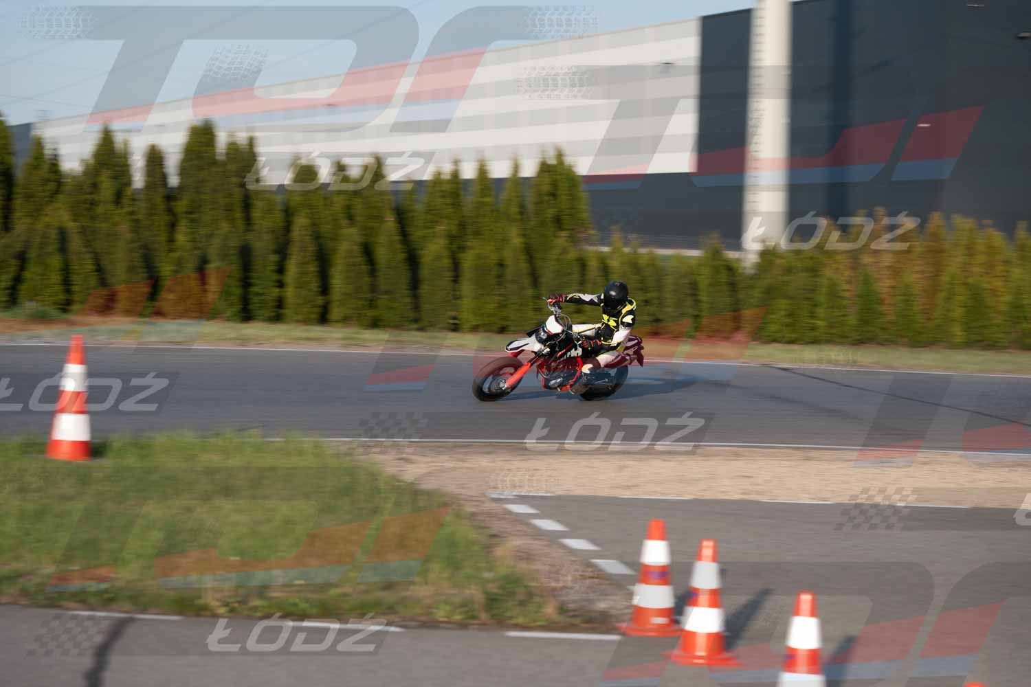 040526trackday-299.jpg