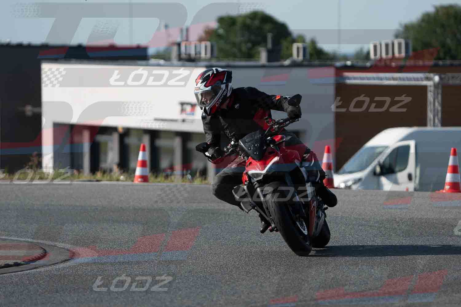 170626trackday (12 of 217).jpg