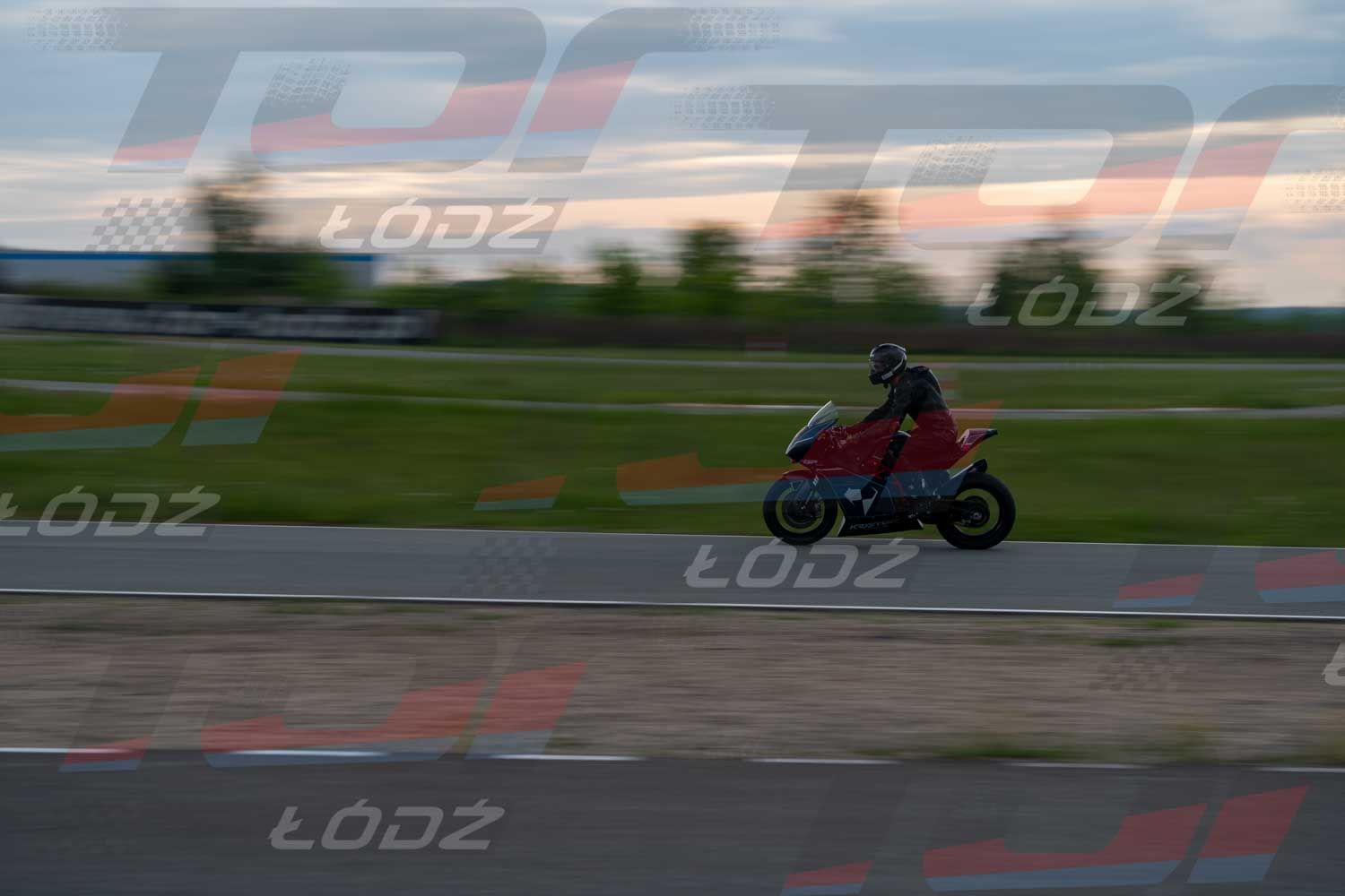160526trackday (135 of 152).jpg