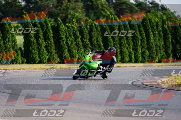 25.06.20 TM-2426.jpg