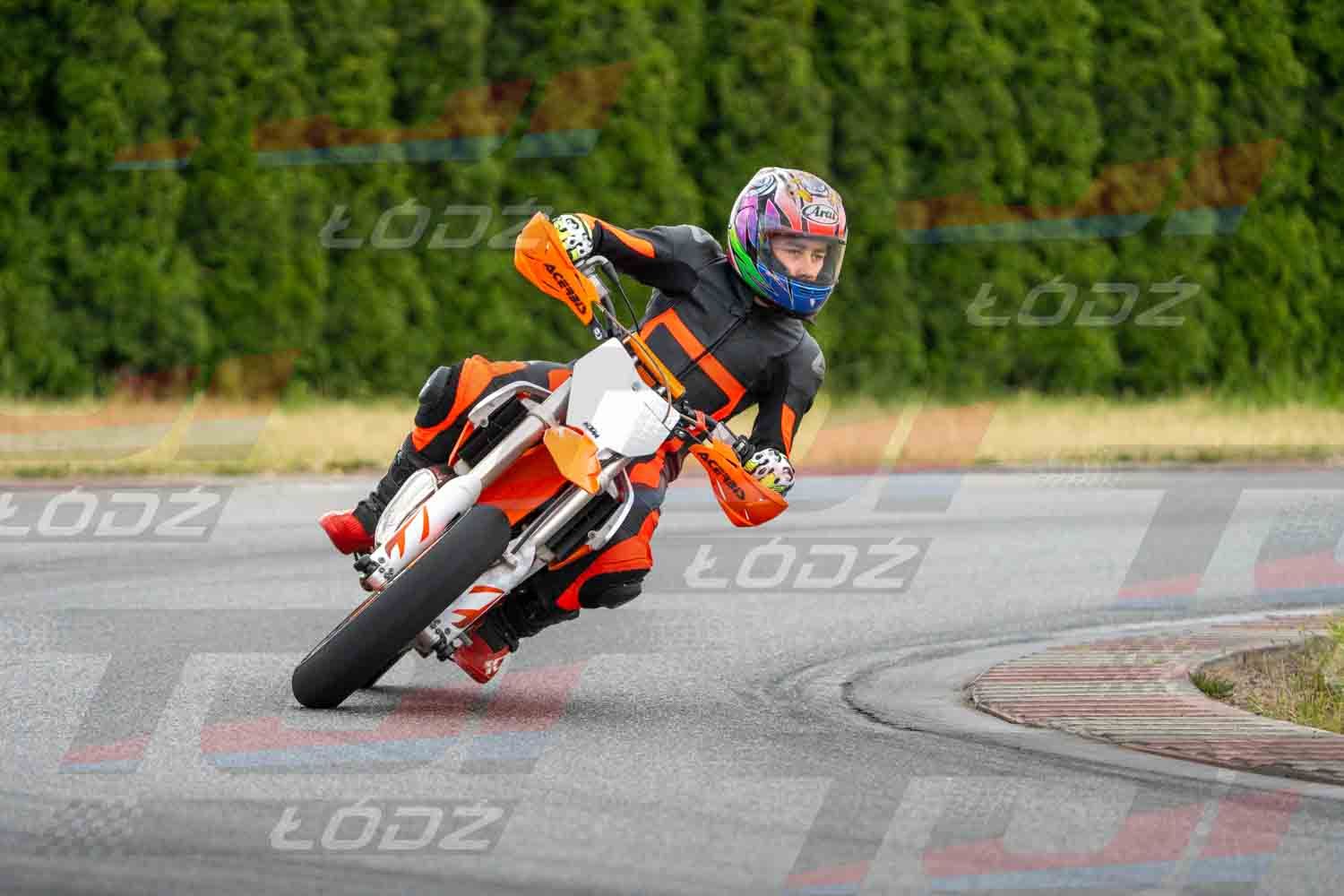 010626TDmoto-132.jpg