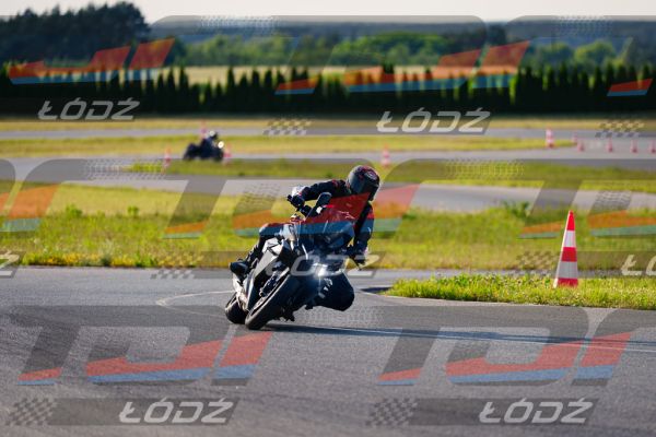 25.06.20 TM-5010.jpg