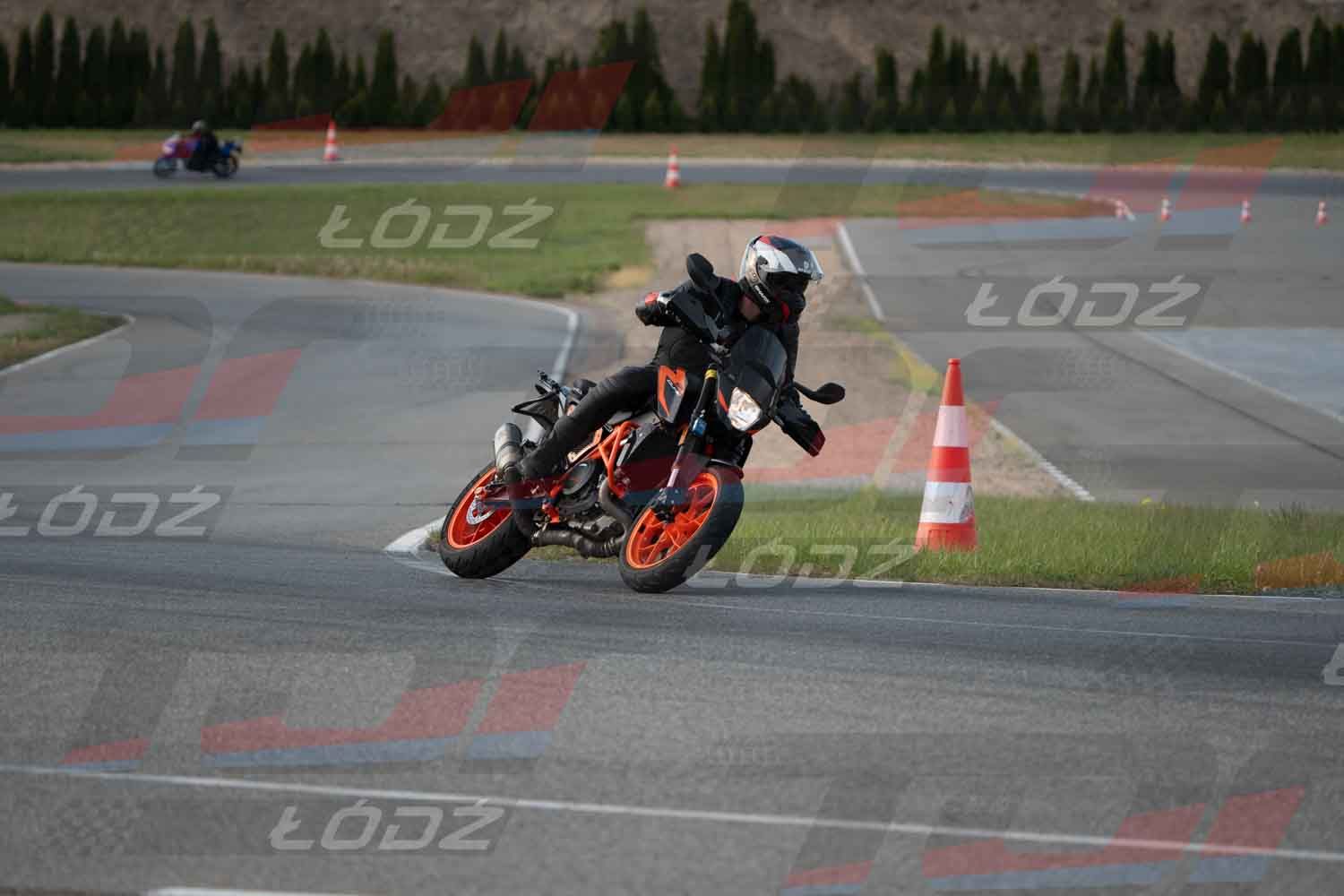 040526trackday-173.jpg