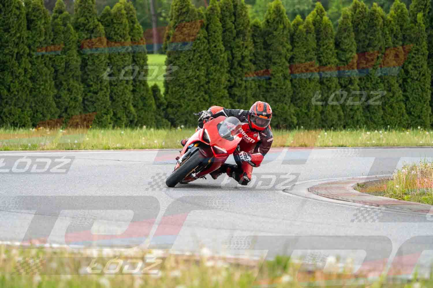 160526trackday (57 of 152).jpg