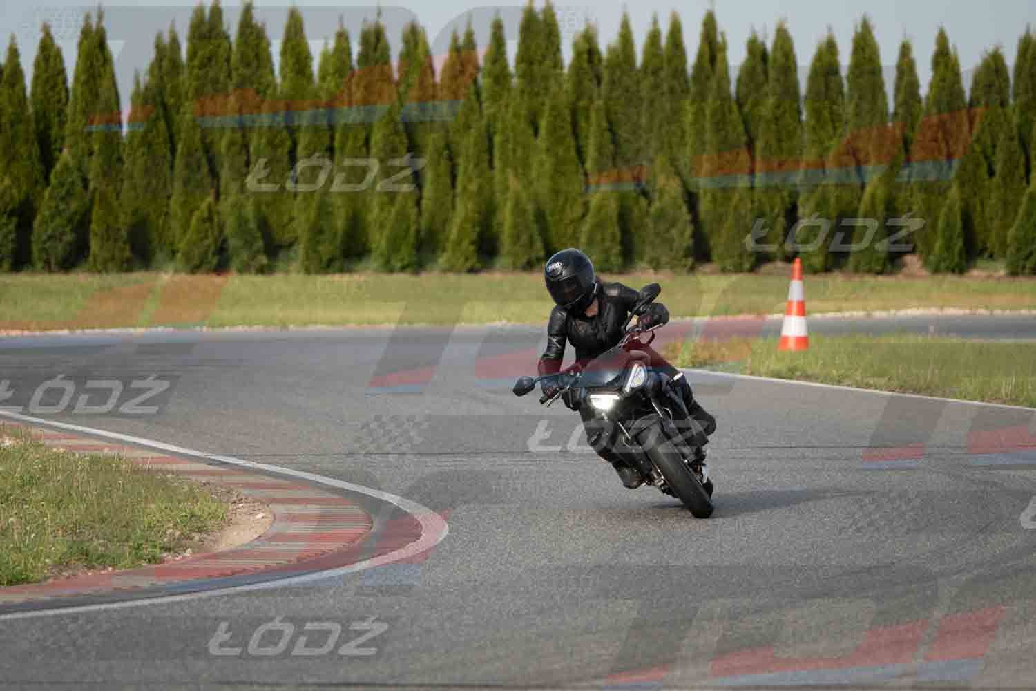 040526trackday-65.jpg