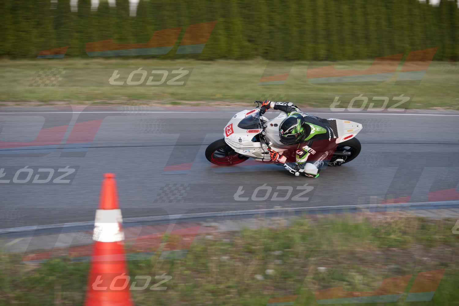 040526trackday-268.jpg
