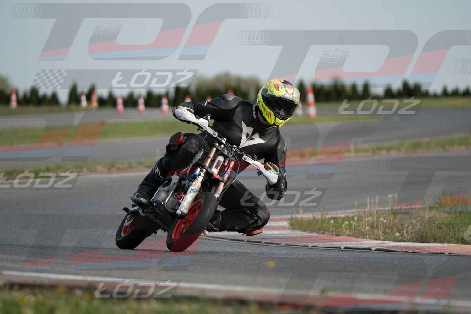 040526trackday-29.jpg