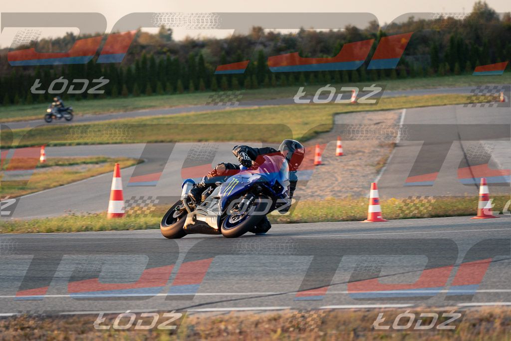 26.09.12 TM-5100.jpg