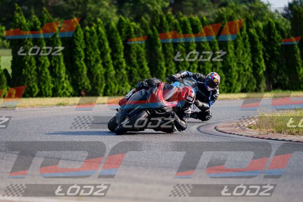 25.06.20 TM-2413.jpg