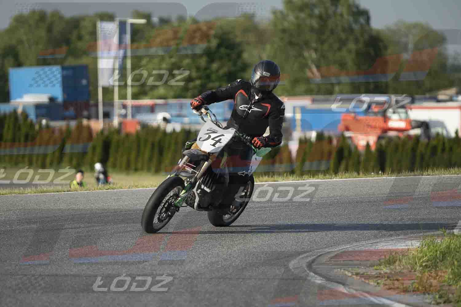 010525TDmoto (9).jpg