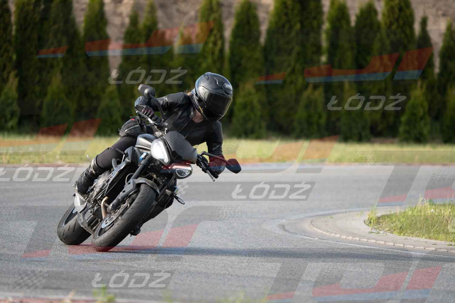 040526trackday-70.jpg