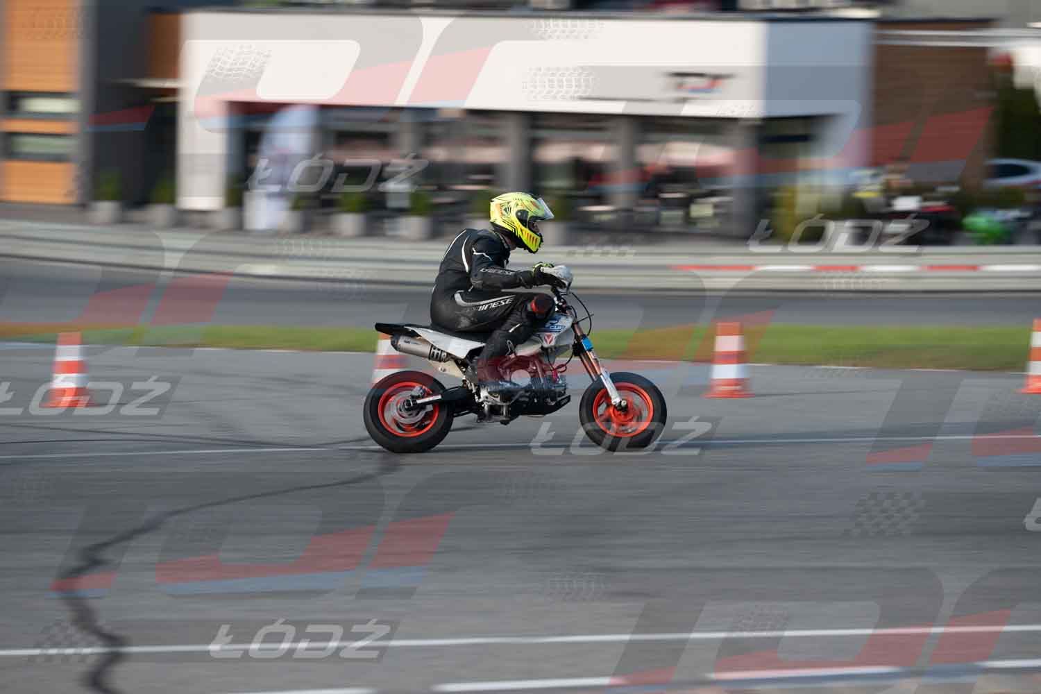040526trackday-291.jpg