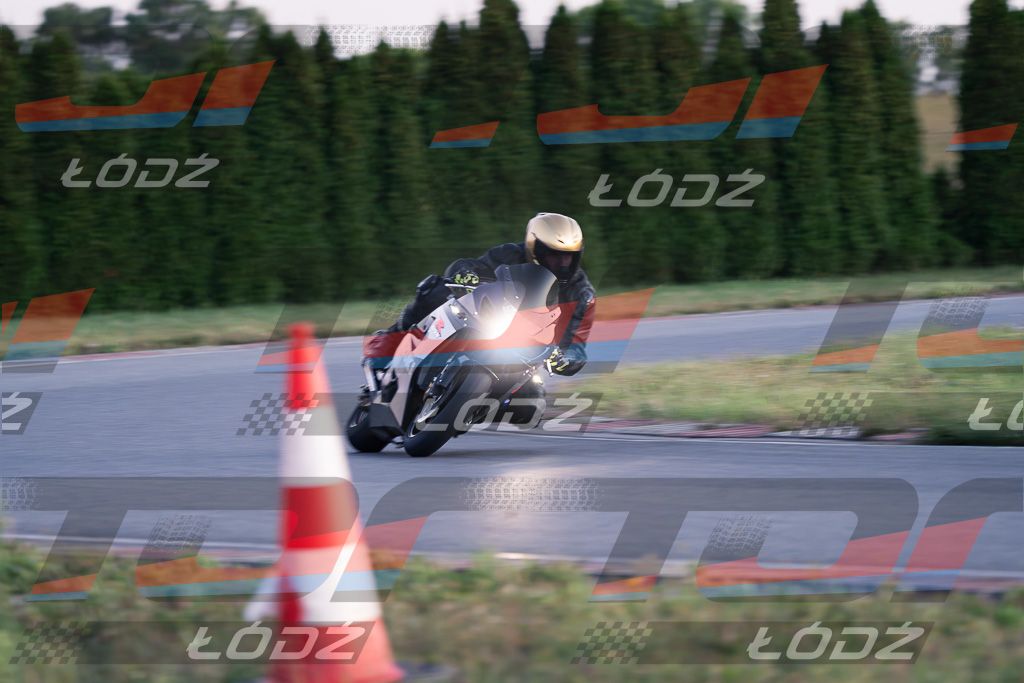 26.09.06 TM-3505.jpg