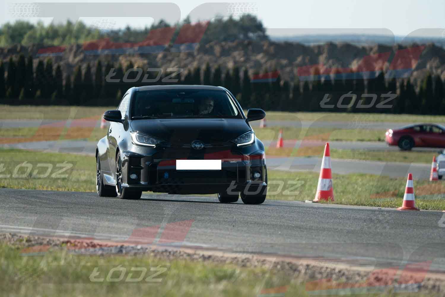 010526TDauto-130.jpg