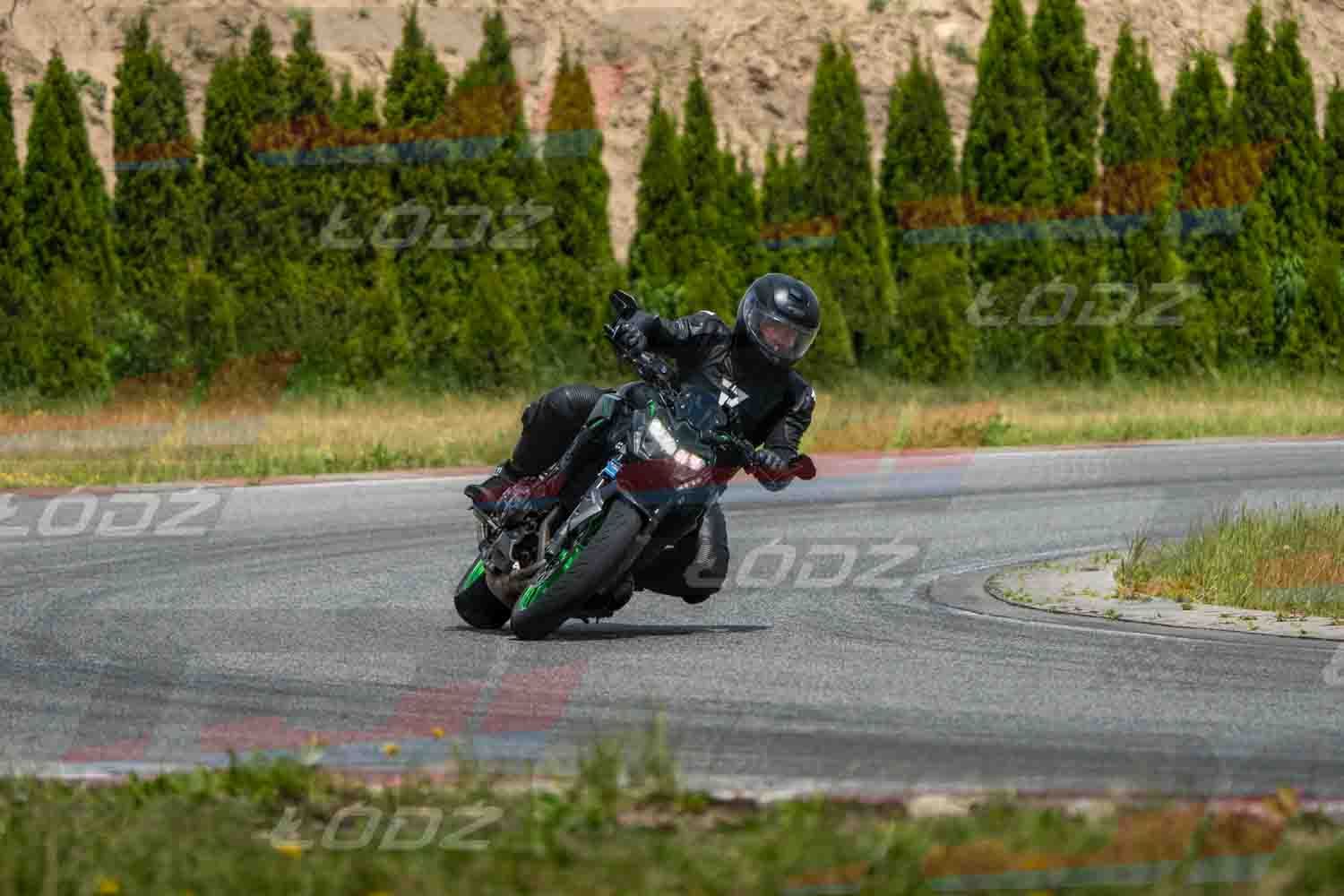 010626TDmoto-18.jpg