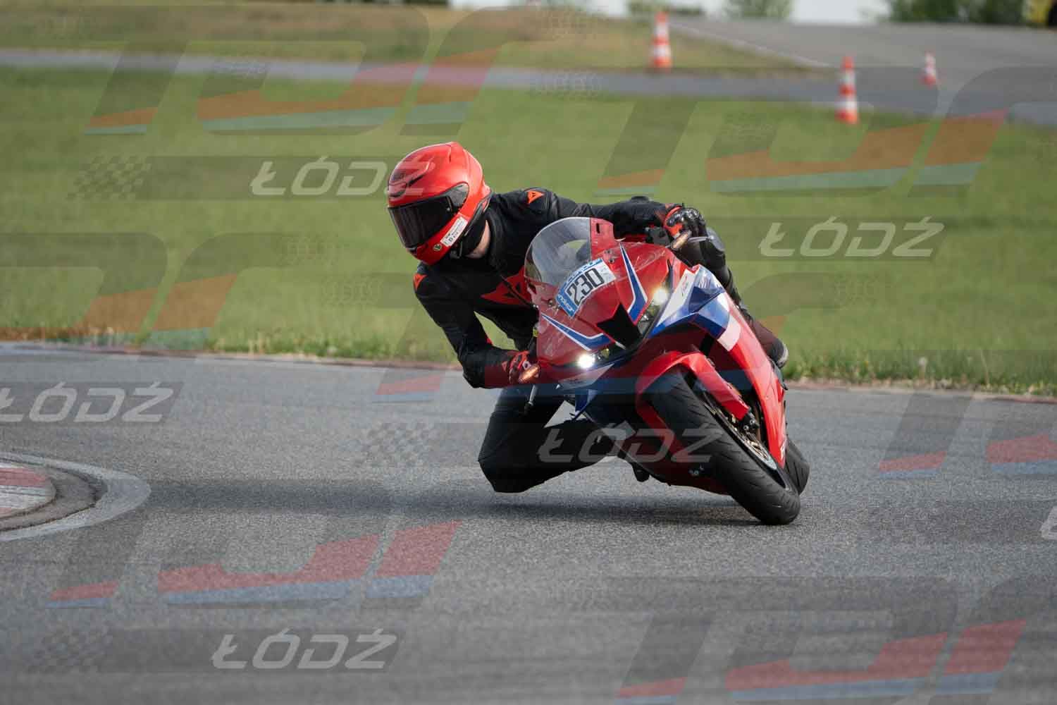 040526trackday-117.jpg