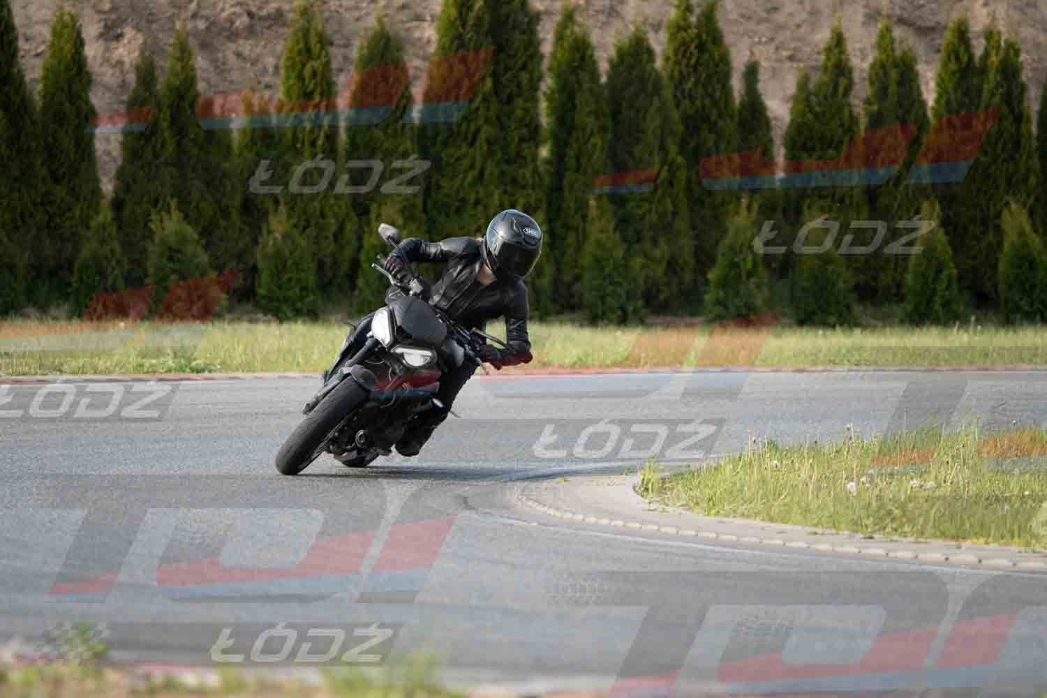 040526trackday-85.jpg