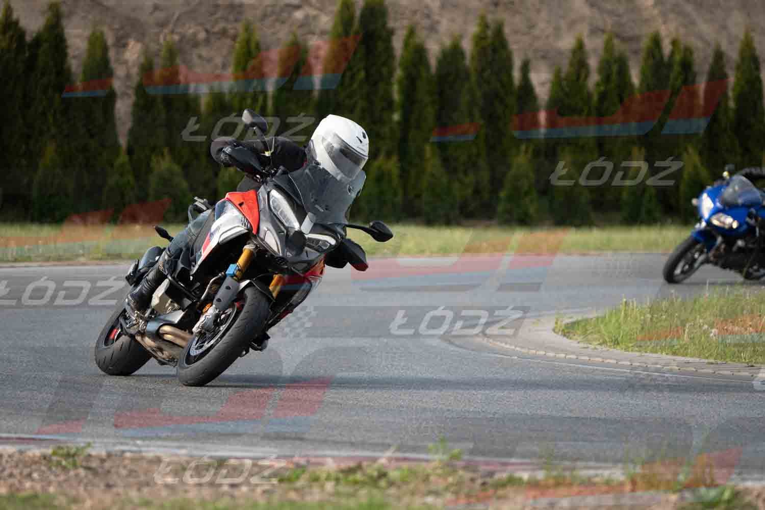 040526trackday-93.jpg