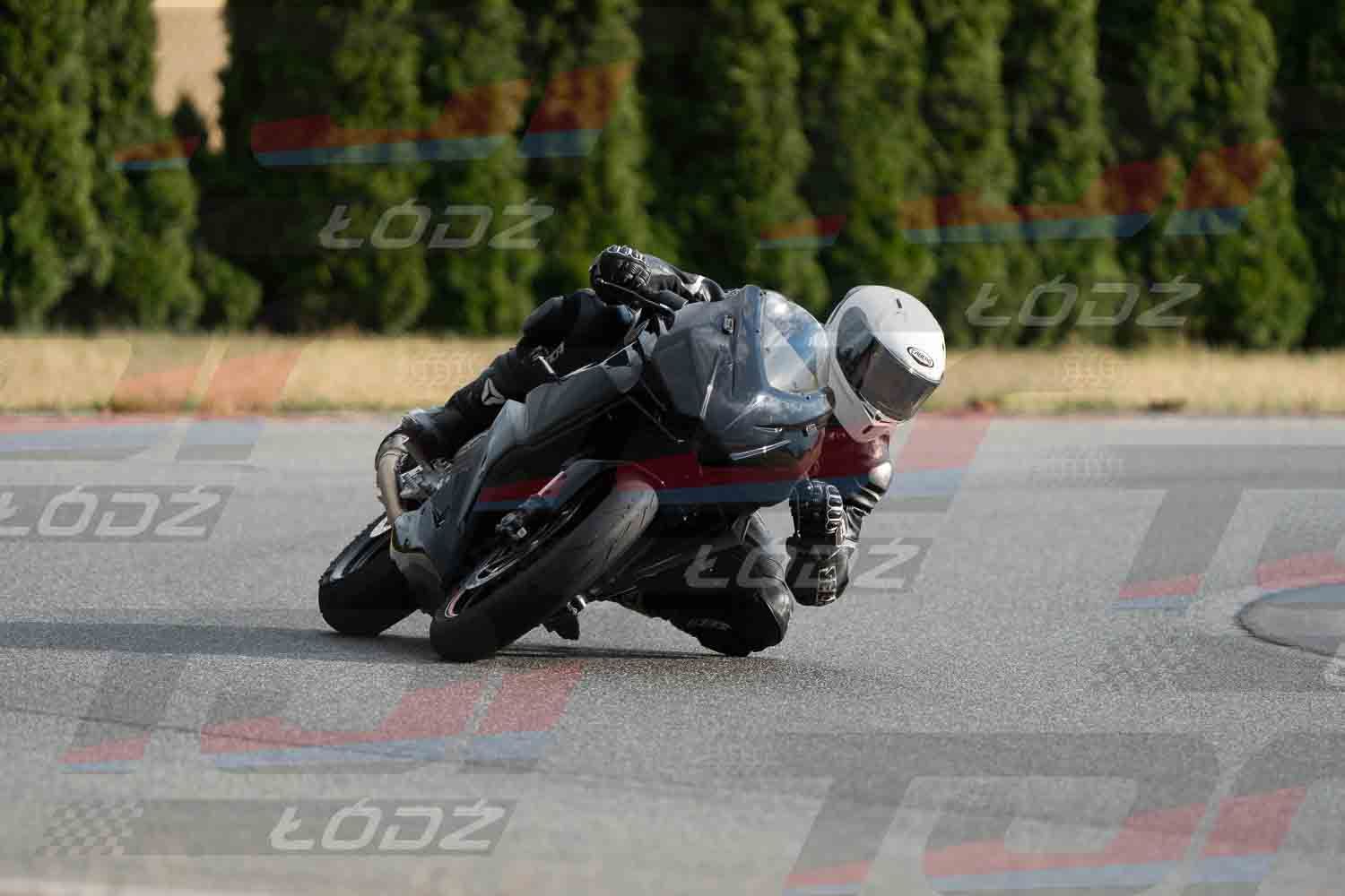 110726trackday (20 of 142).jpg