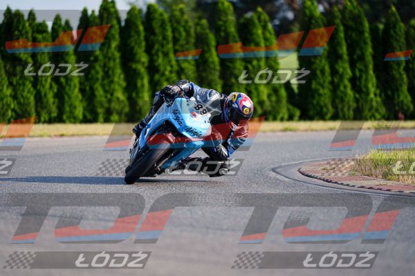 25.06.20 TM-2480.jpg