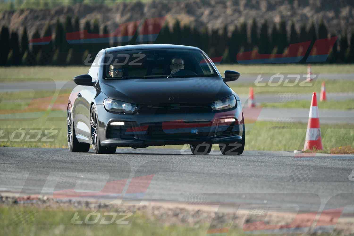 010526TDauto-82.jpg