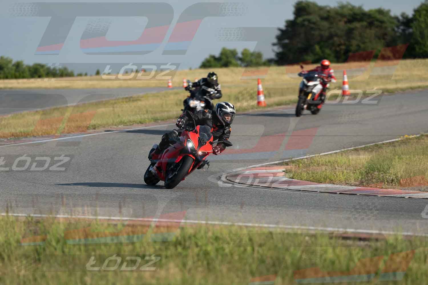 170626trackday (176 of 217).jpg