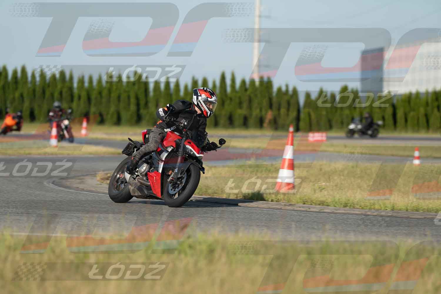 170626trackday (150 of 217).jpg