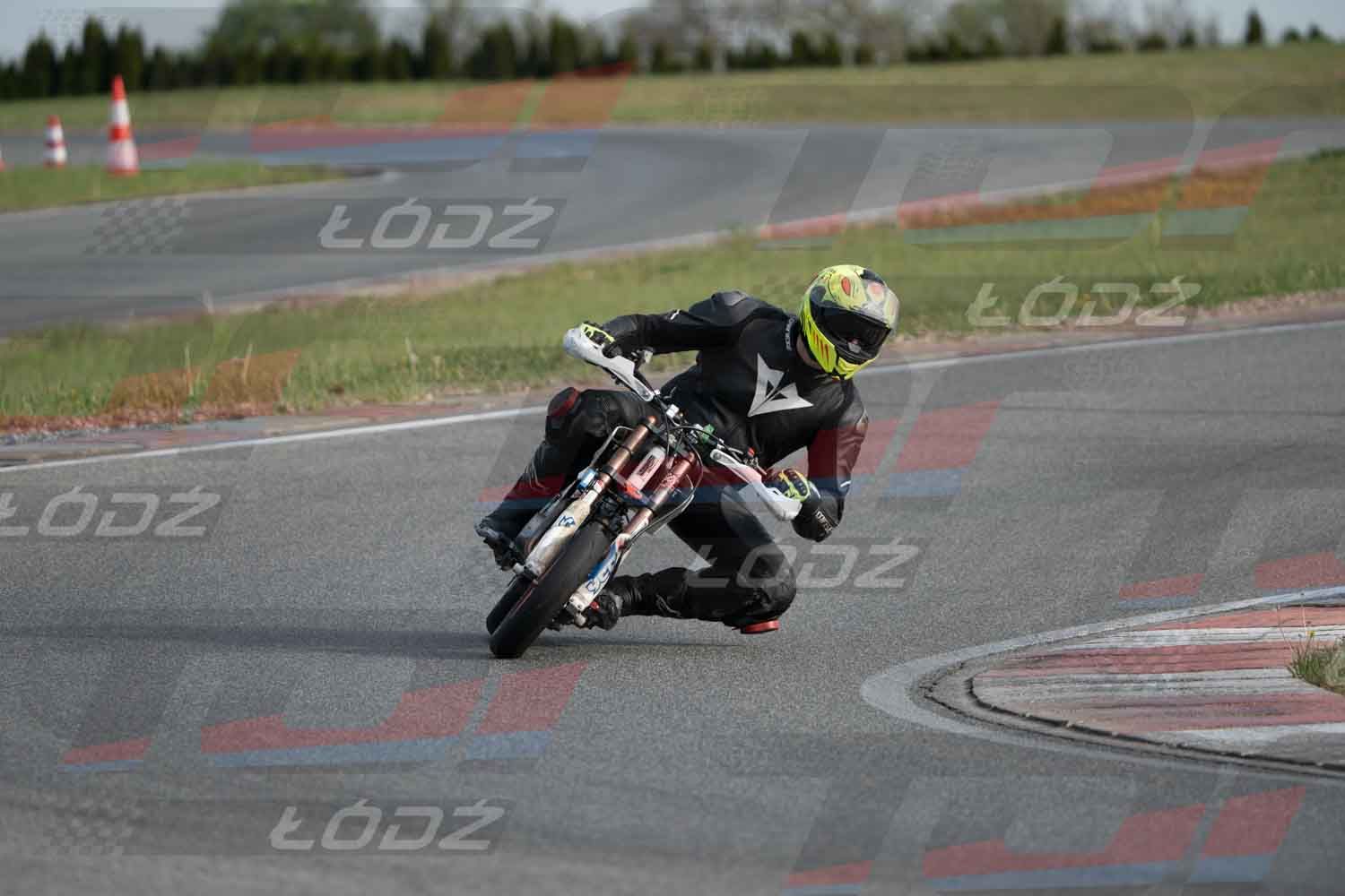 040526trackday-5.jpg