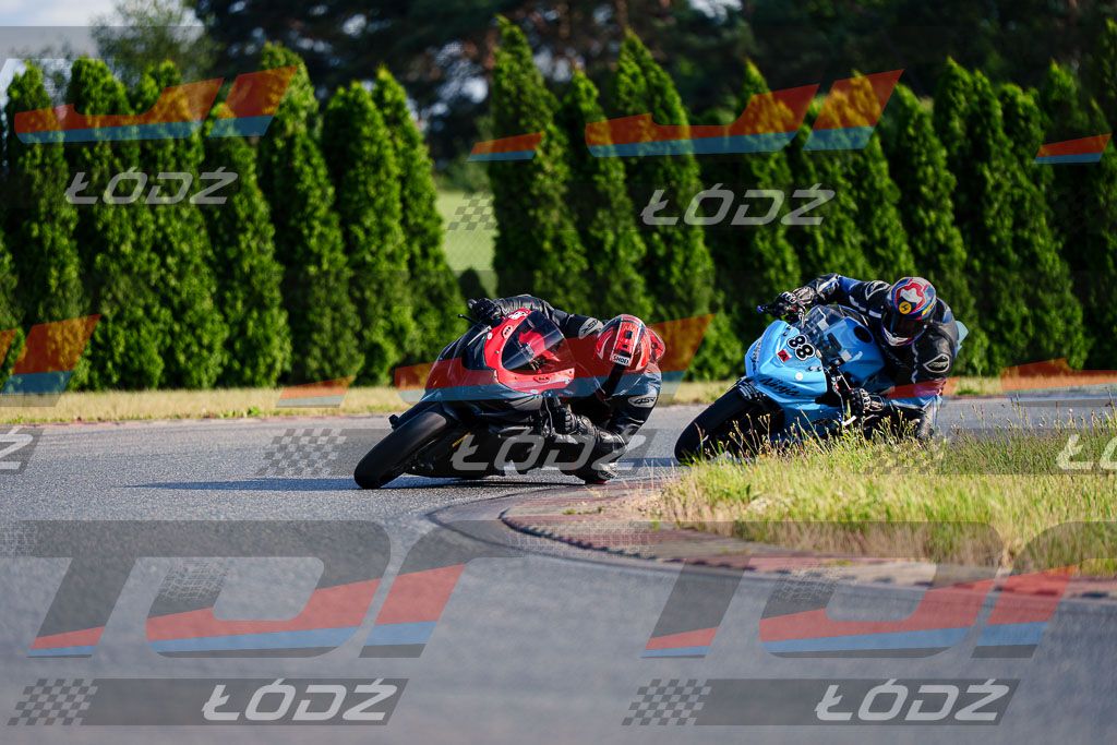 25.06.20 TM-2536.jpg