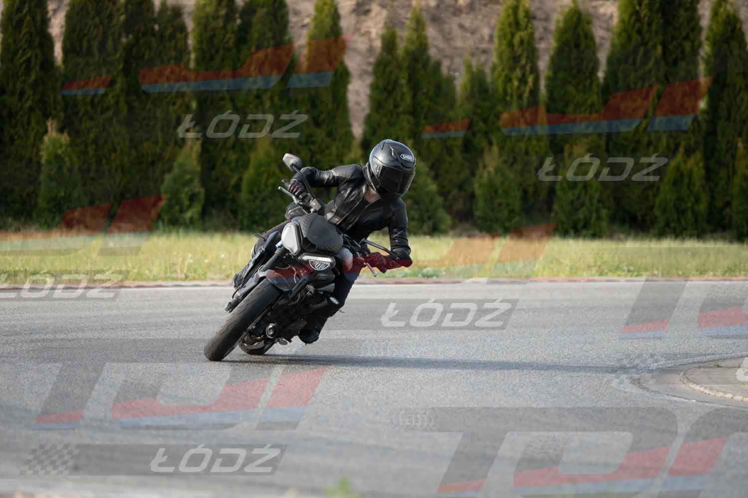 040526trackday-69.jpg