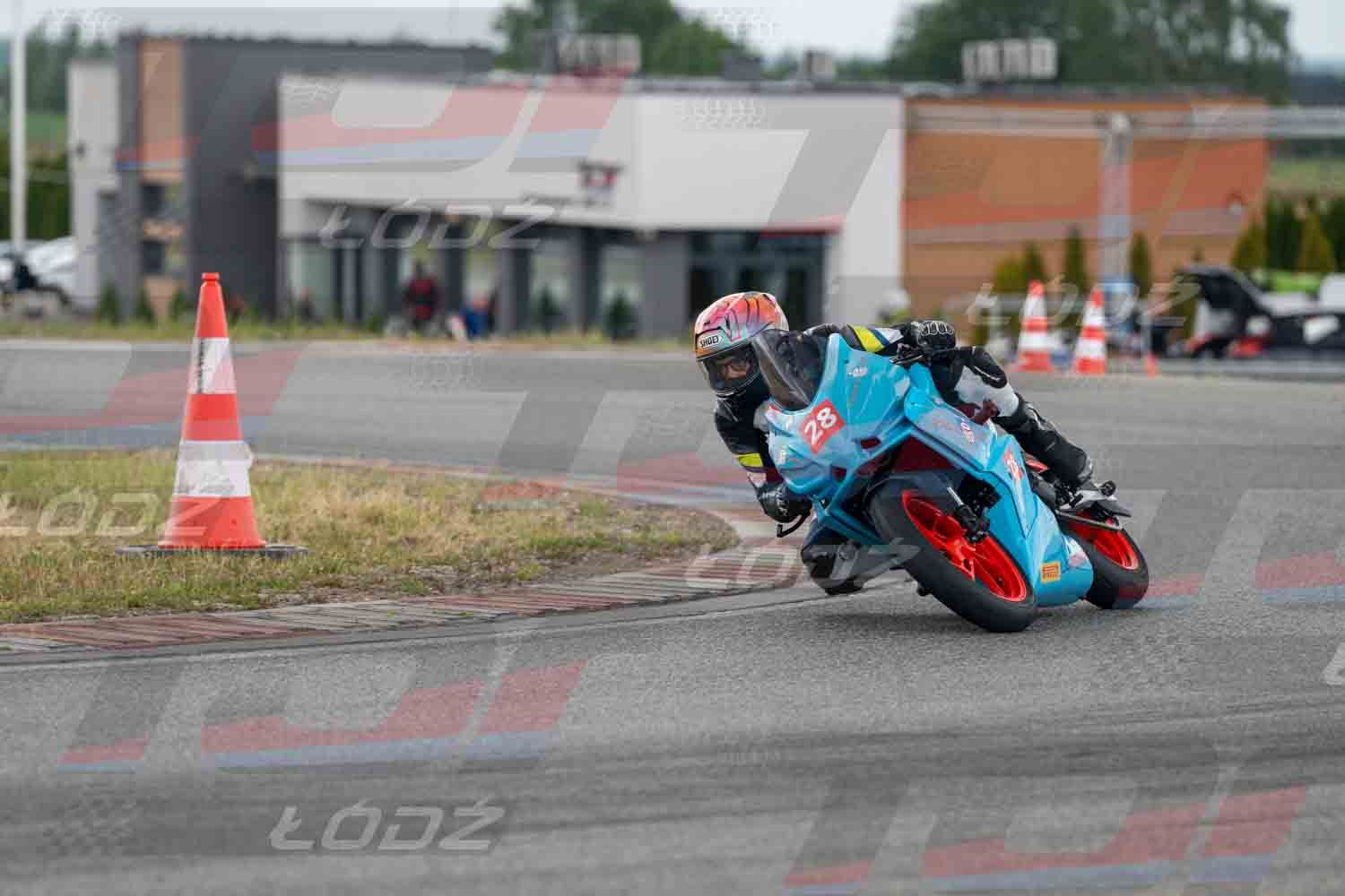010626TDmoto-239.jpg