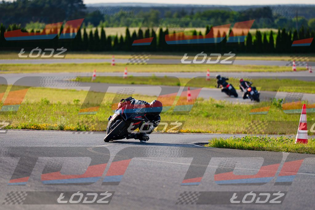 25.06.20 TM-5001.jpg