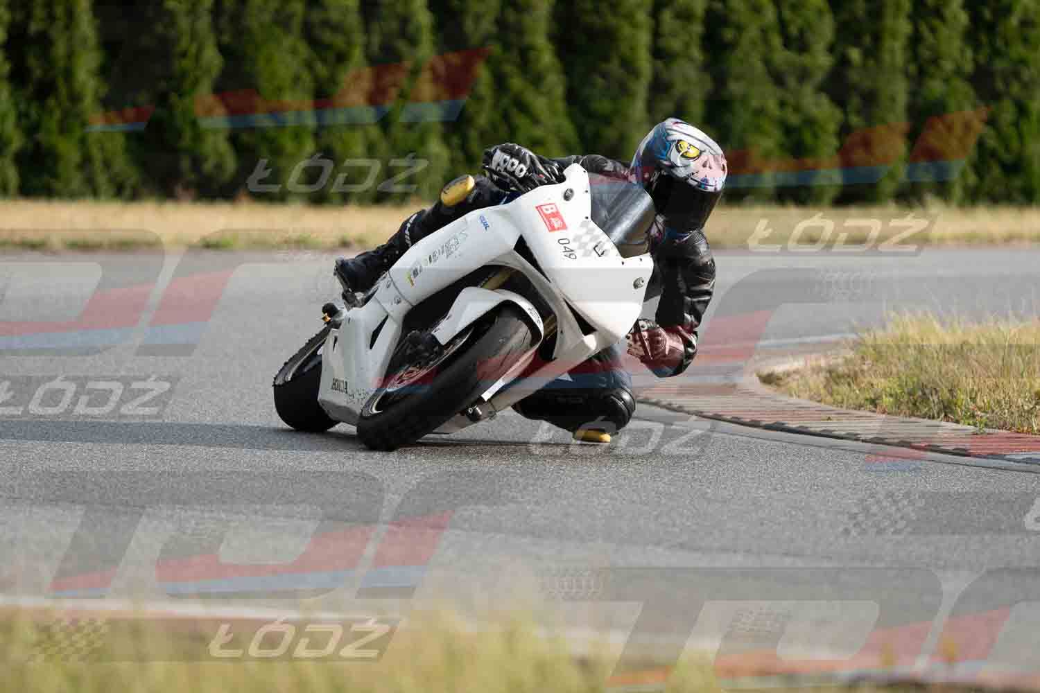 110726trackday (28 of 142).jpg