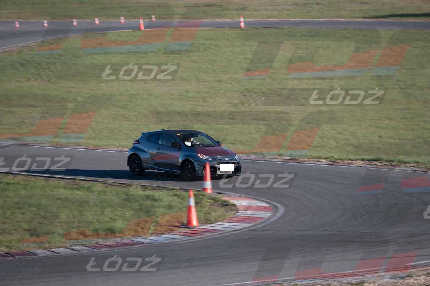 010526TDauto-230.jpg