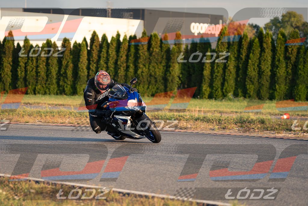 26.09.12 TM-4443.jpg