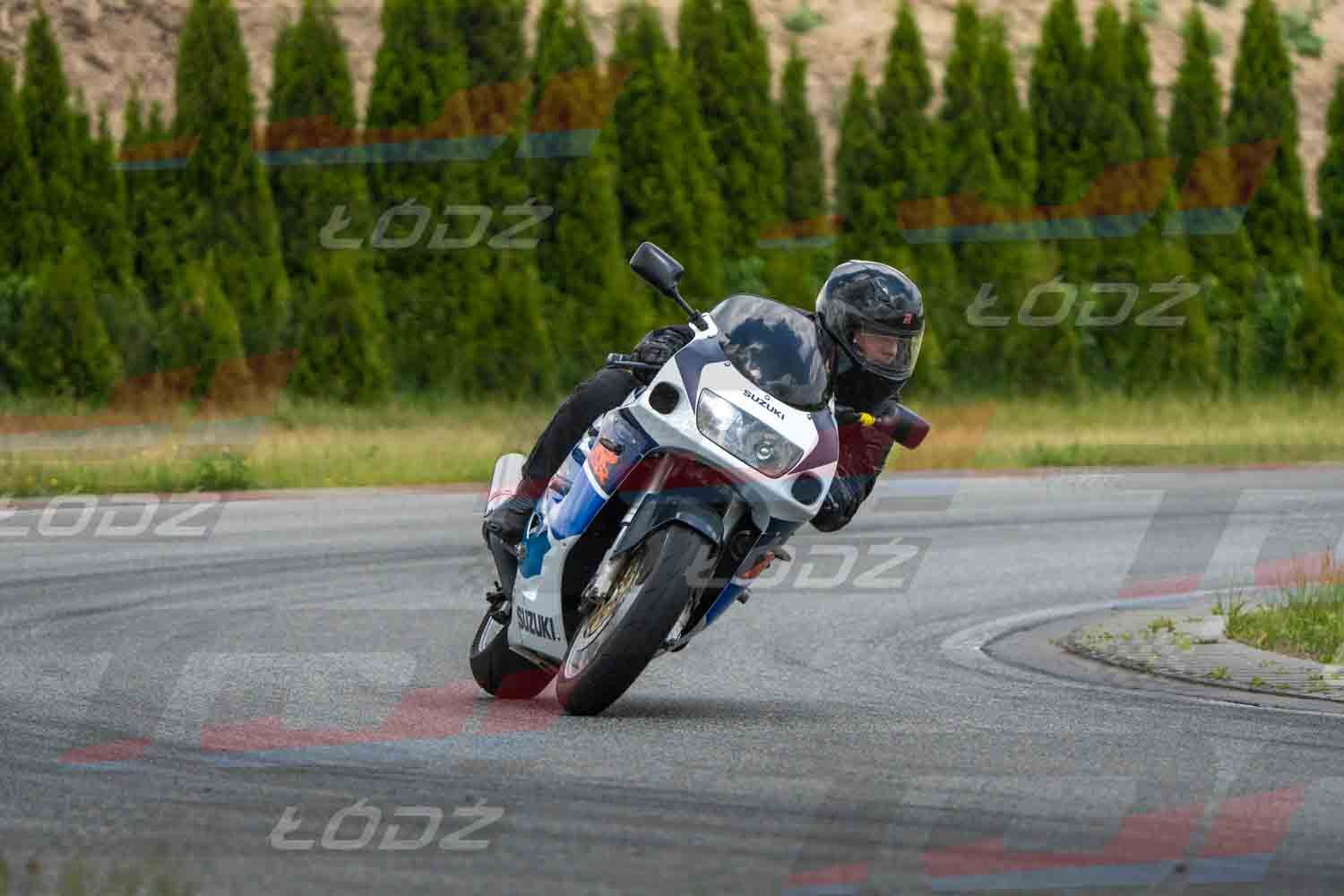 010626TDmoto-41.jpg