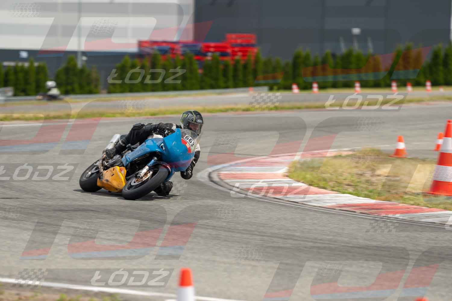 010626TDmoto-183.jpg