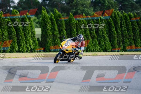 25.06.20 TM-2364.jpg