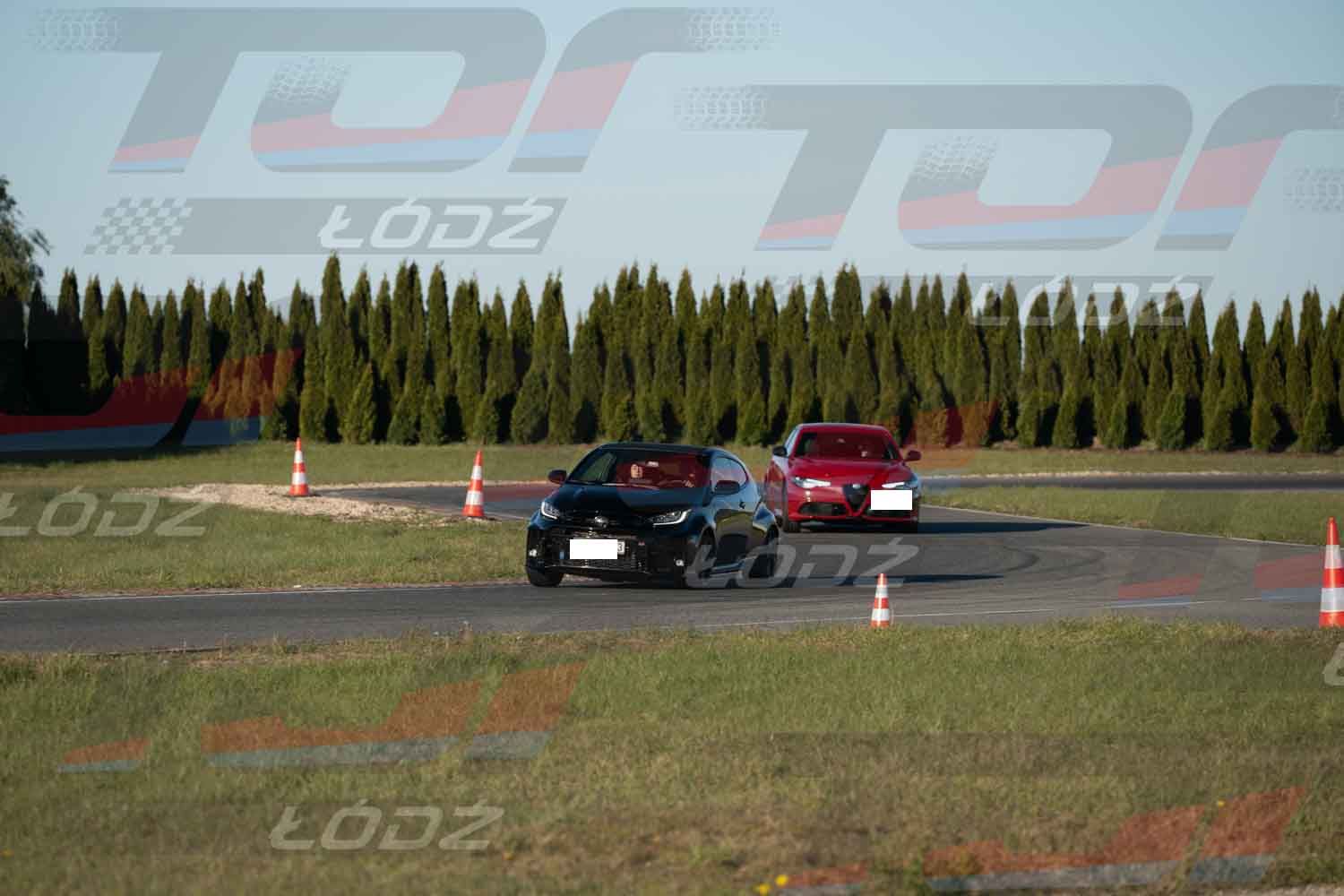 010526TDauto-247.jpg